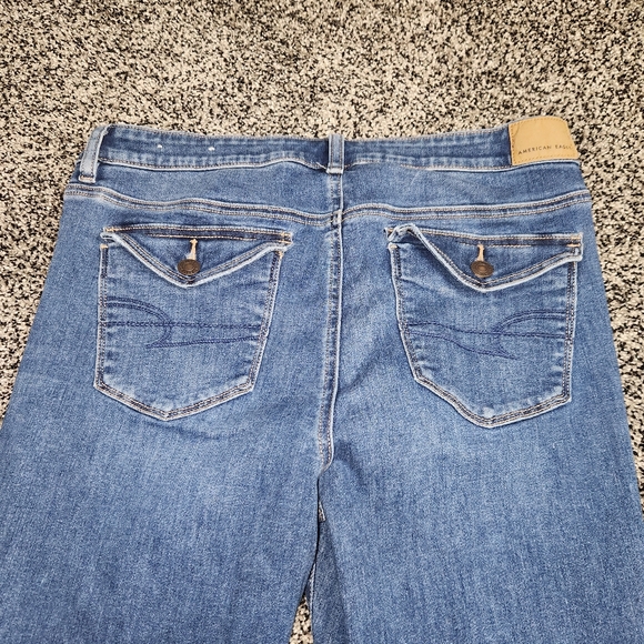 American Eagle Jeggings Flap Back Pockets, Women Size 12 Reg, Destruction Ripped - Picture 1 of 9